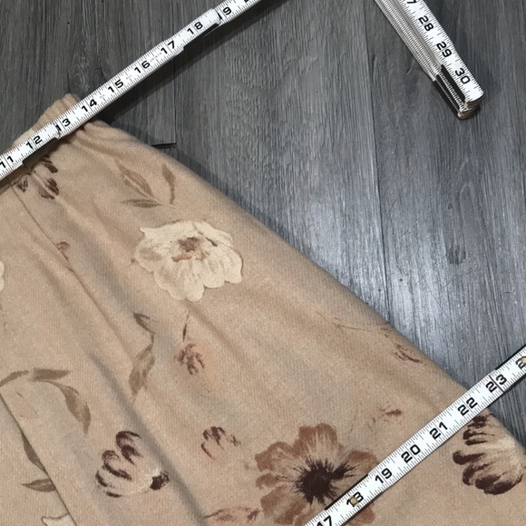 Orvis Wool Blend VTG Khaki Floral Maxi Skirt w/ Pockets Both Sides size 8 - Picture 13 of 13